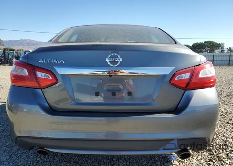 2016 Nissan Altima 2.5 из США, поврежденный, VIN 1N4AL3AP7GC229184